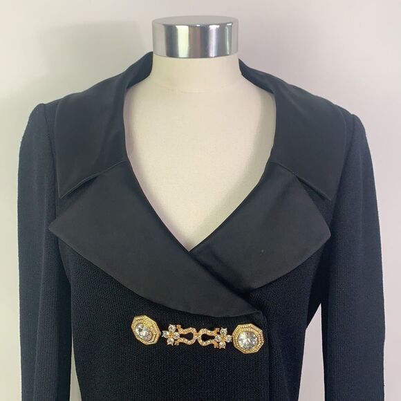 St. John VTG black with rhinestone closure knit jacket - Picture 2 of 10